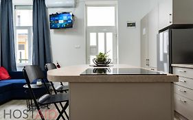 B17 Apartment - Hostaid
